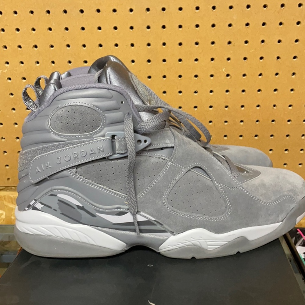 Air Jordan 8 Retro - Cool Grey